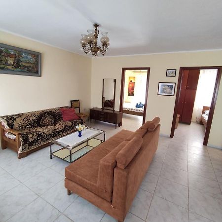 Villa Natali Flogita Bagian luar foto