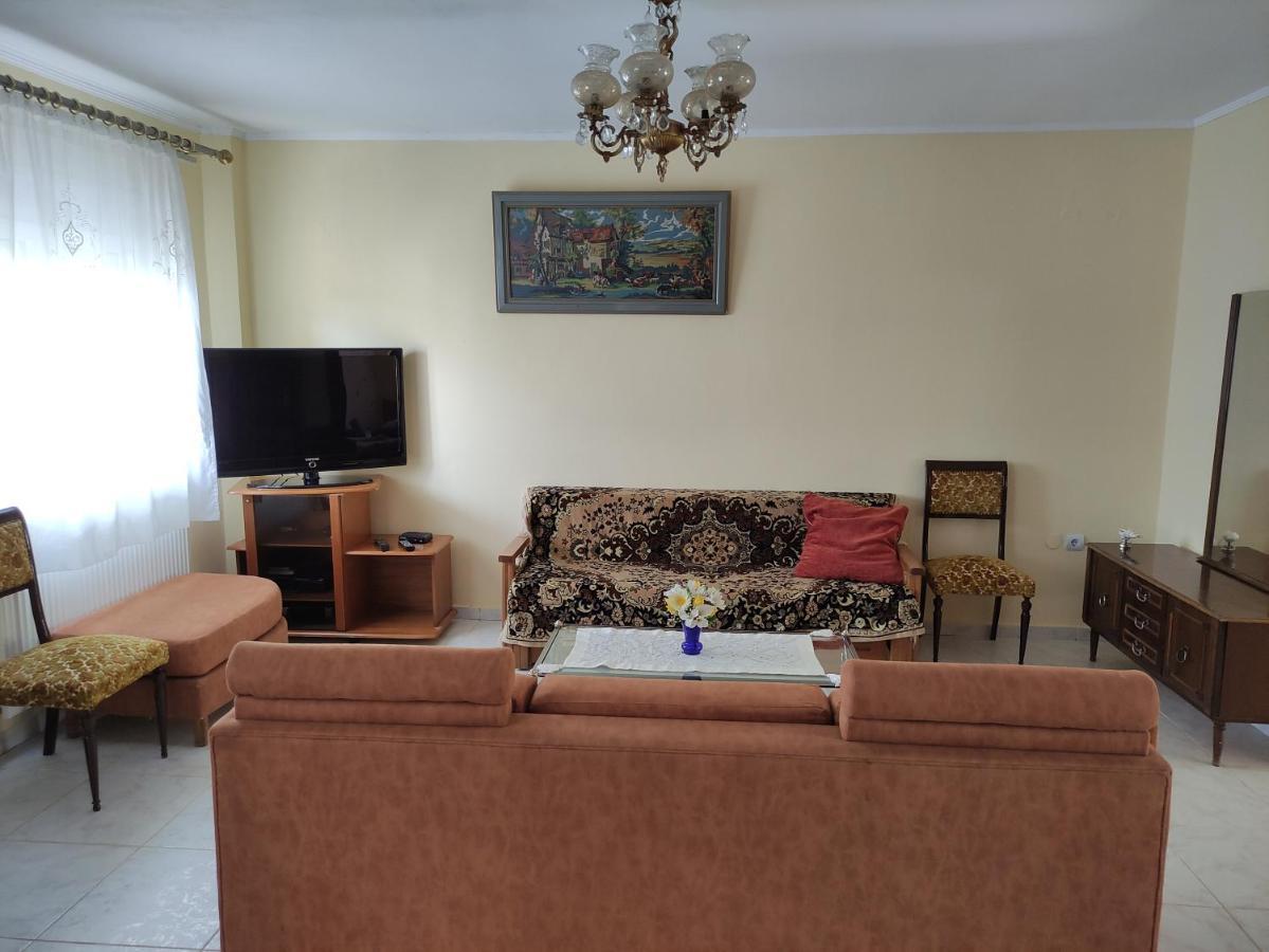 Villa Natali Flogita Bagian luar foto