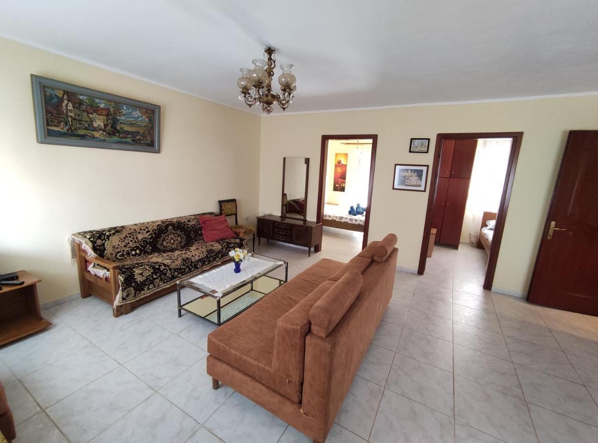Villa Natali Flogita Bagian luar foto